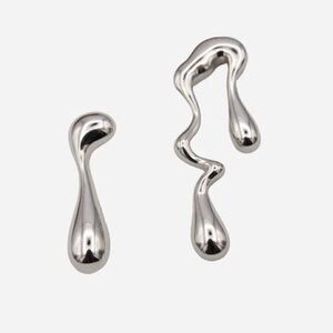 Mismatched Water Drop Stud Earrings Silver Tone